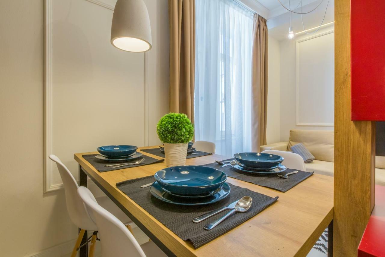 Boutique Apartments "7 Angels" ซริกเวนิซา ภายนอก รูปภาพ