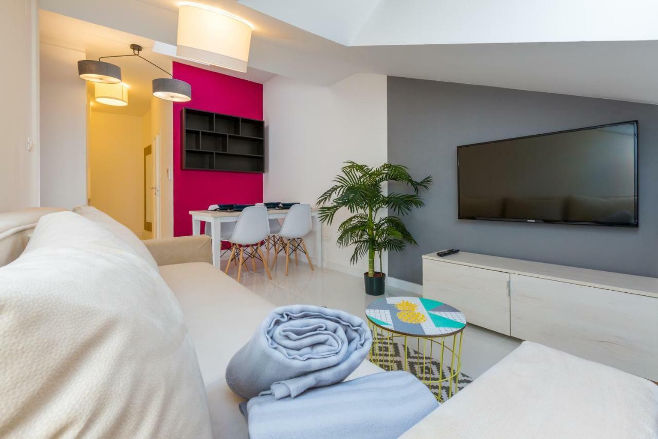 Boutique Apartments "7 Angels" ซริกเวนิซา ภายนอก รูปภาพ