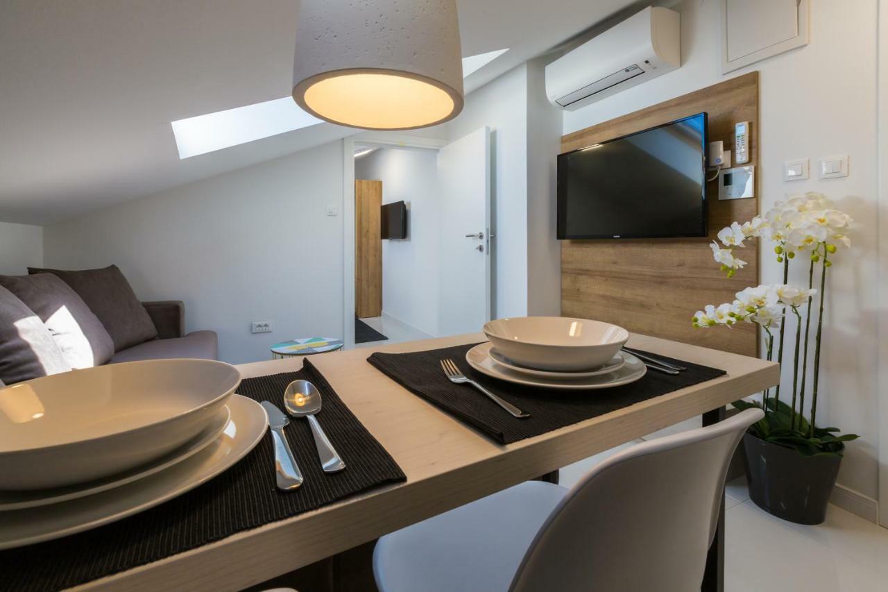 Boutique Apartments "7 Angels" ซริกเวนิซา ภายนอก รูปภาพ