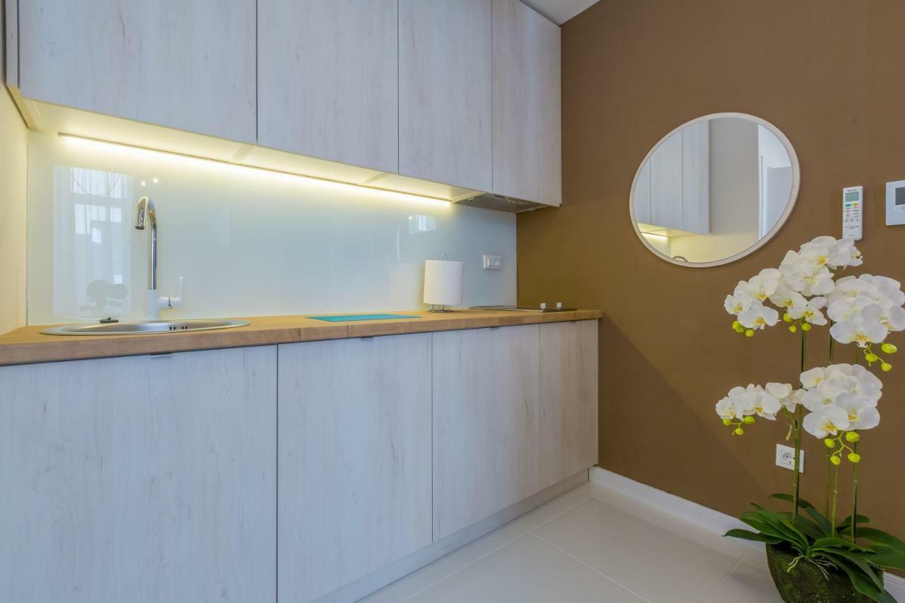 Boutique Apartments "7 Angels" ซริกเวนิซา ภายนอก รูปภาพ