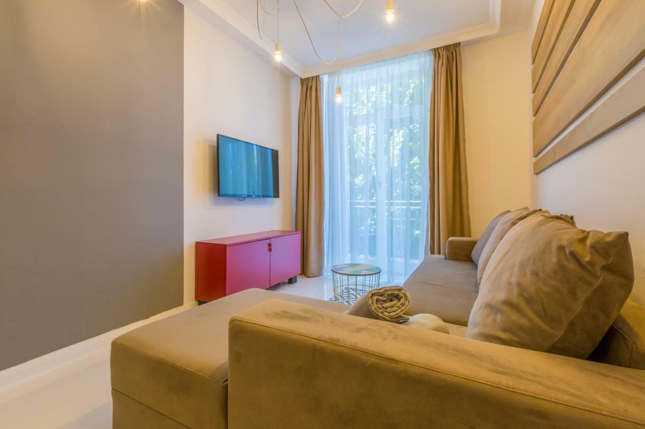 Boutique Apartments "7 Angels" ซริกเวนิซา ภายนอก รูปภาพ