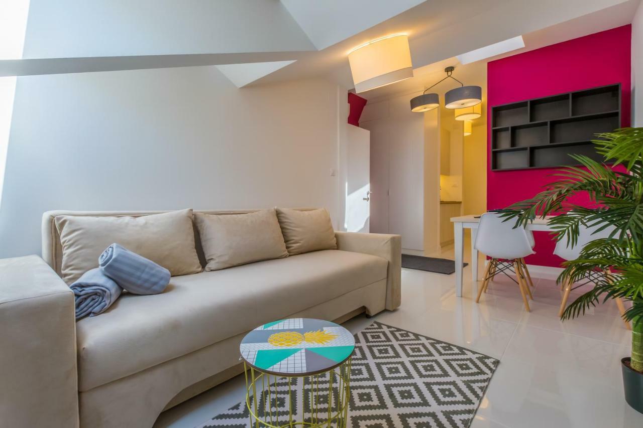 Boutique Apartments "7 Angels" ซริกเวนิซา ภายนอก รูปภาพ