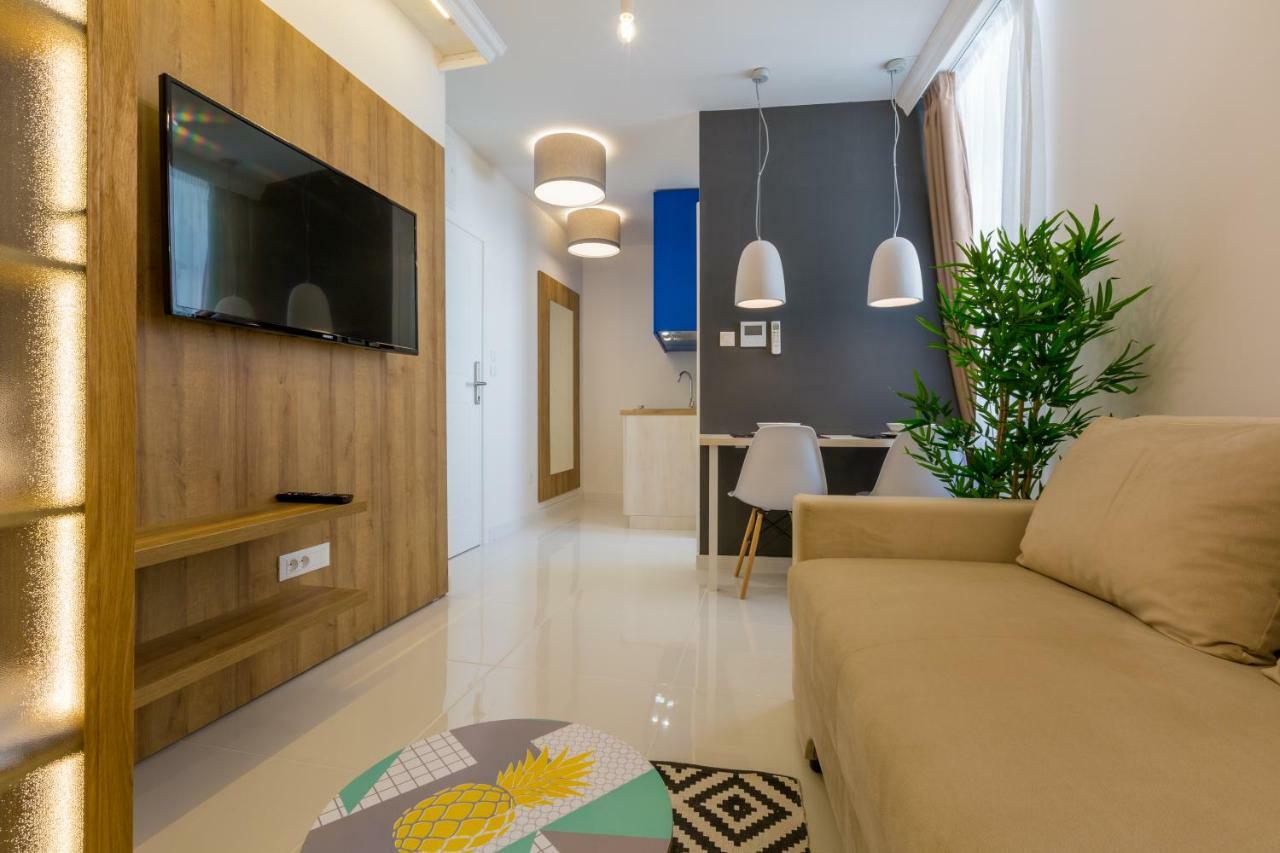 Boutique Apartments "7 Angels" ซริกเวนิซา ภายนอก รูปภาพ
